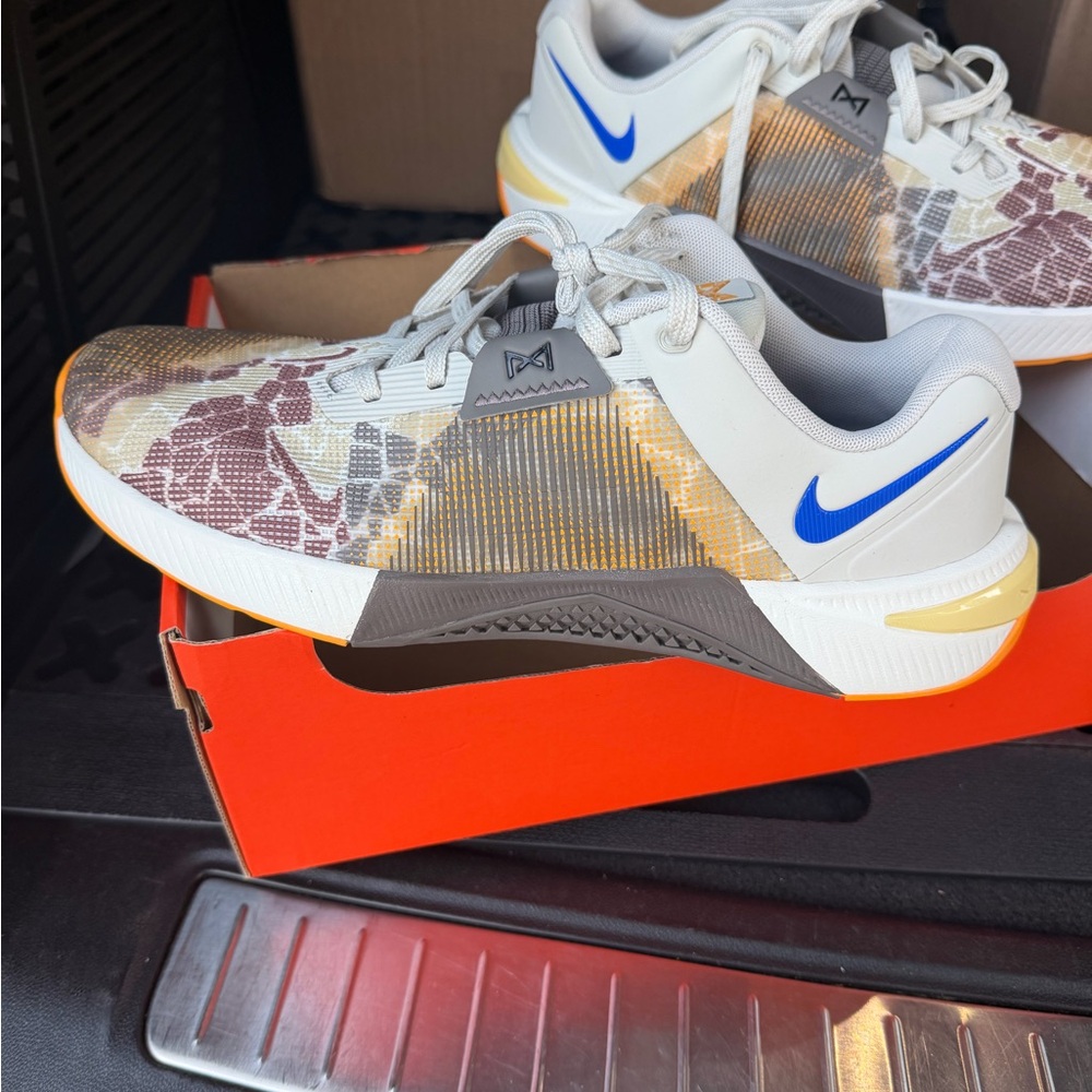 M NIKE METCON 10.5 AMP